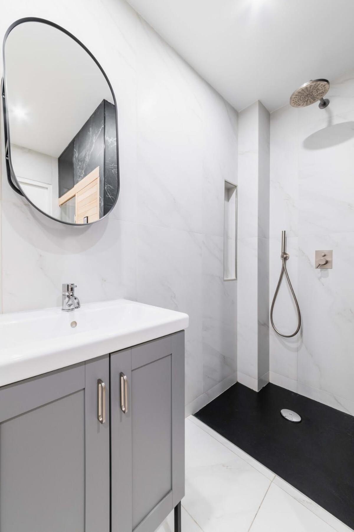 Appartement Cosy Et Agreable Avec Sauna - 4p - Flat-guest Parijs